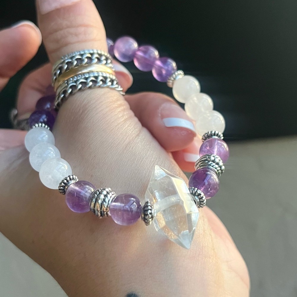 Double point crystal quartz crystal with amethyst & white agate gemstones beads - Picture 11 of 16